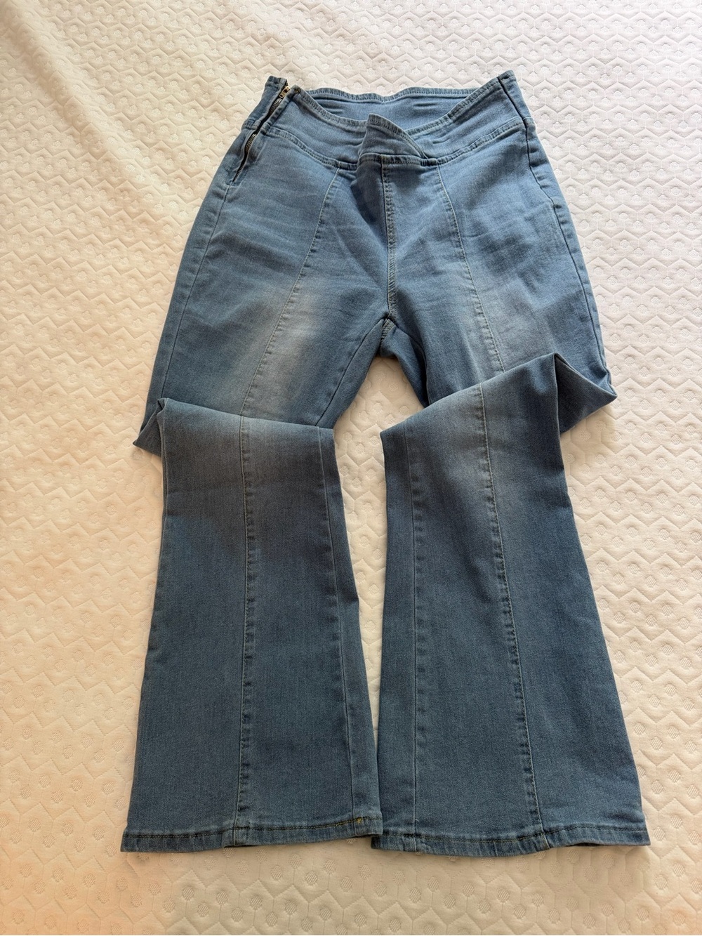 SHEIN Light Blue Flared Denim Jeans